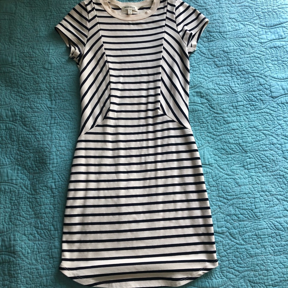 Pullover knitted tshirt dress
